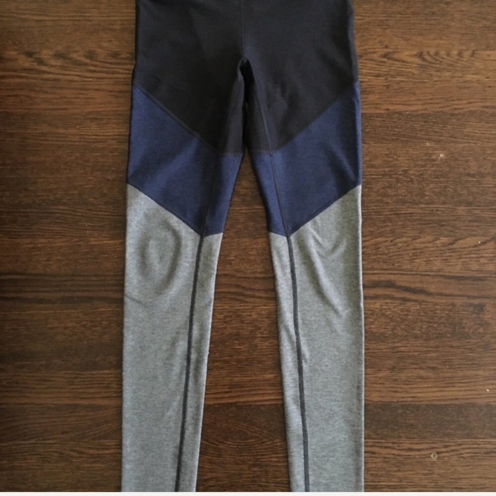 Outdoor Voices 7/8 Springs Leggings